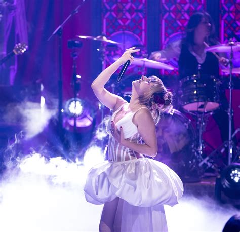 Watch Mannequin Pussy Make An Extremely Sick Live Tv Return On John Mulaneys Netflix Show