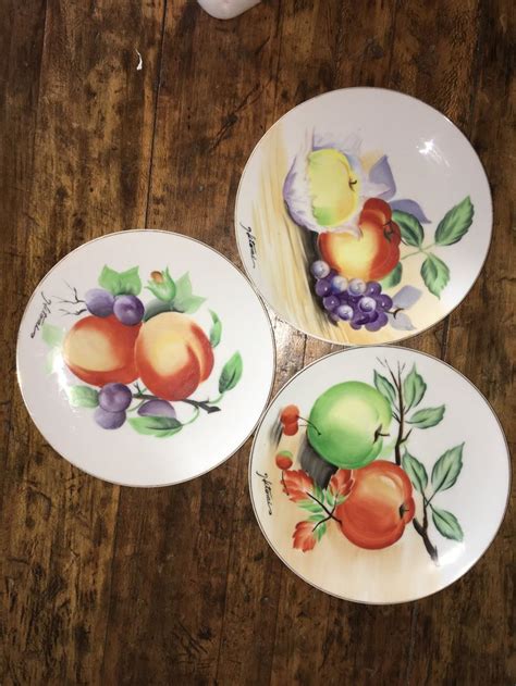 Vintage Hitomi Fruit Plates Three Hand Painted Plates Made In Japan