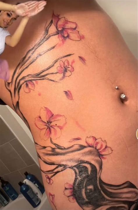 Pinterest Tattoos Hand Tattoos For Girls Girl Thigh Tattoos