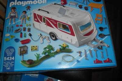 Brand New Playmobil Camper Caravan Holiday Home With Lots Fab