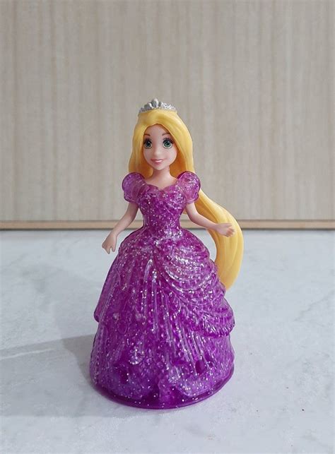 Disney Princess Glitter Gliders, Hobbies & Toys, Toys & Games on Carousell