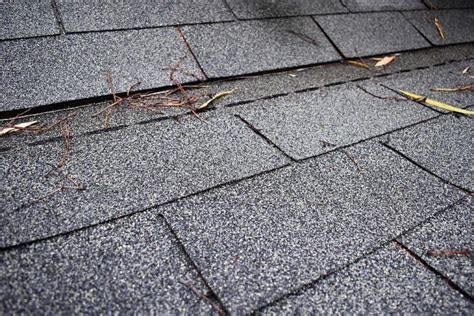 How Long Do Asphalt Shingles Last