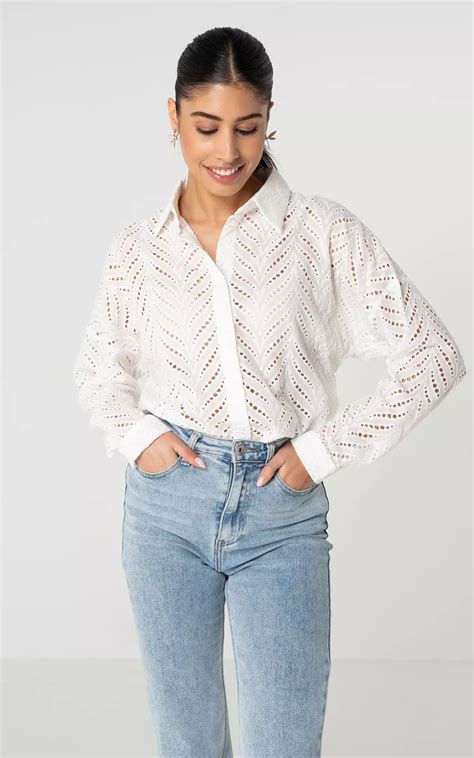 Katoenen Broderie Blouse Met Knoopjes Wit Guts Gusto