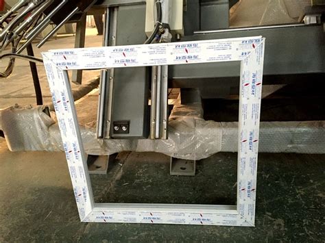 PVC Window Making UPVC Window Door Semi Auto CNC Welding Corner