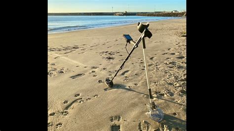 Metal Detecting Along Folkestone Sands With The Nokta Makro Simplex