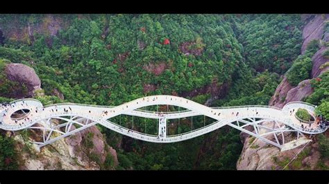 The Ruyi Bridge in the Shenxianju China 2020 FullHD 浙江省台州市仙居县神仙居景区如意