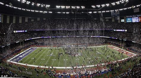 Super Bowl 2013 Baltimore Ravens Romp To Victory After A Night Of