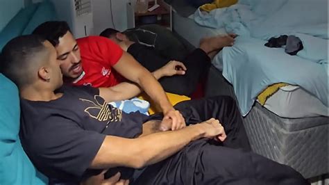 ORGÍA CON 5 HOMBRES XVIDEOS