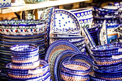 Learn About the Fascinating History of Polish Bolesławiec Pottery