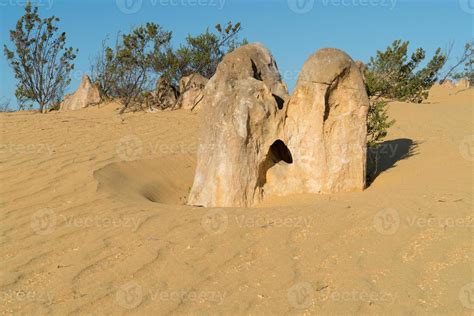 Nambung National Park, Western Australia 7914963 Stock Photo at Vecteezy