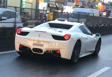 Hot girl mới tậu Ferrari Spider thứ tại Việt Nam là ai