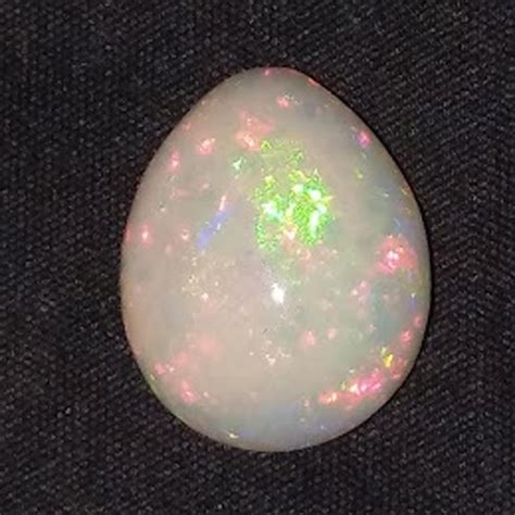 Белый опал 8.87ct купить в интернет-магазине в СПб