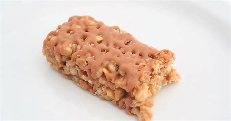 Батончики с шоколадом, ирисками и орехами рецепт – Европейская кухня ...