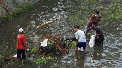 Giat Bersih Gajah Wong Bersama Komunitas Peduli Sungai Kalurahan Pleret