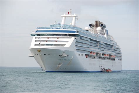 Coral Princess - description, photos, position, cruise deals