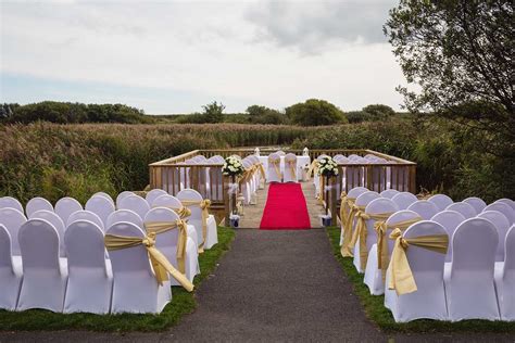 Arklow Bay Wedding - Ian Hennessy Photography