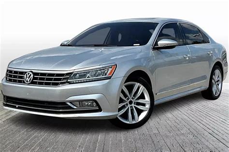 Used 2017 Volkswagen Passat 1 8T SE Sedan 4D In Maitland FL