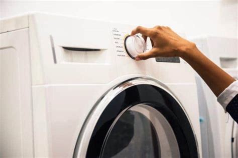 6 Tips for Maintaining Your Washing Machine | Founterior