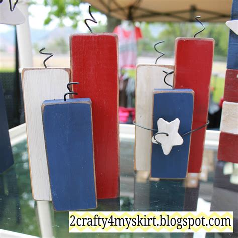 2 Crafty 4 My Skirt: DIY Small Firecracker Decoration