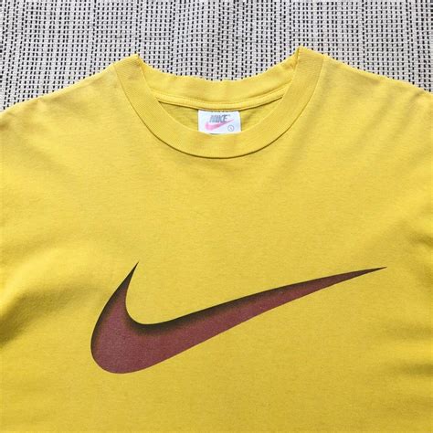 Vintage Nike Swoosh Logo Tee Mens Fashion Tops And Sets Tshirts