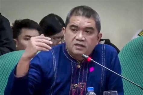 Ex Mayor Of Bamban Tarlac Says He Issued Covid 19 Travel Passes