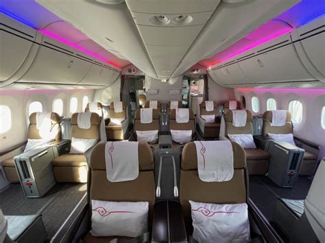 Review: Kenya Airways 787-8 Business Class Nairobi - New York - Live ...