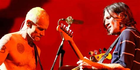 Red Hot Chili Peppers Annunciano A Sorpresa Un Nuovo Album