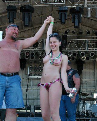 Nebraska Coeds Get Naked And Go Wild At Spring Break Porn Pictures Xxx Photos Sex Images