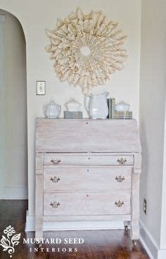 White wash tutorial Home Decor Furniture, Diy Home Decor, Home Diy, Dresser As Nightstand