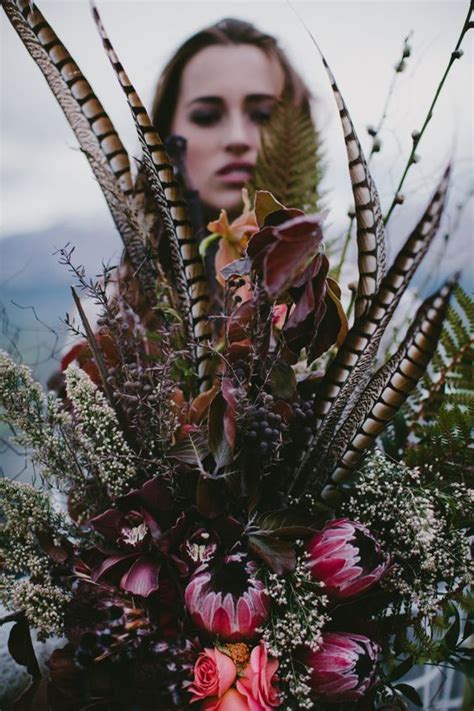 18 Unique Rustic Feather Wedding Bouquets