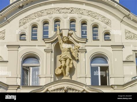 Altbau Badstrasse Gesundbrunnen Mitte Berlin Deutschland Stock