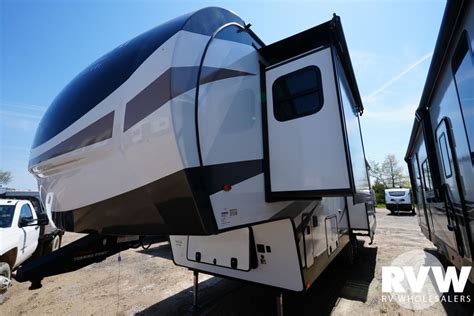 2025 Rockwood Signature 361RL Fifth Wheel By Forest River RV VIN