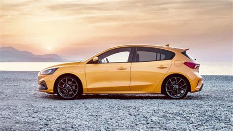 Nowy Ford Focus ST dane techniczne osiągi zdjęcia DailyDriver pl