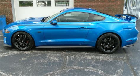 2019 Ford Mustang Gt Premium Velocity Blue