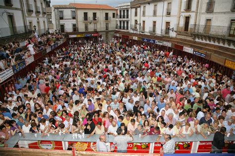 Feast Of Corpus Christi Official Tourism Website Of Coria