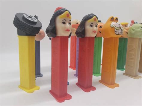 PEZ Dispenser Vintage PEZ Candy Dispensers Assorted PEZ Collection Lot of Pez Collectibles - Etsy