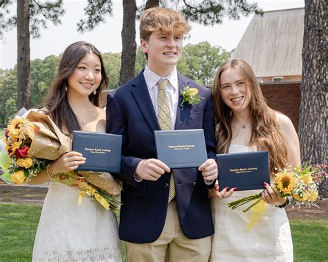 Empowering Student Success: HRA’s Student Support Center Opens Its