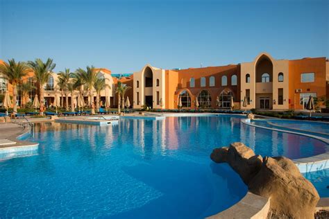 Croisiere Dahabeya Sekhmet Et Mon French Club Novotel Resort Marsa Alam