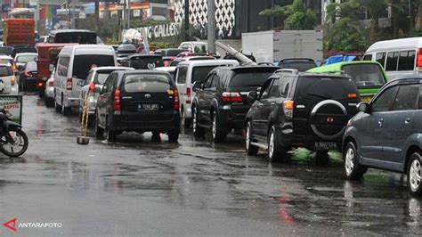 Libur Imlek Jalur Puncak Macet Parah News Liputan6