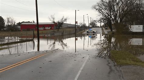 Continued Heavy Rainfall Leads To Flash Flooding Across The Tennessee