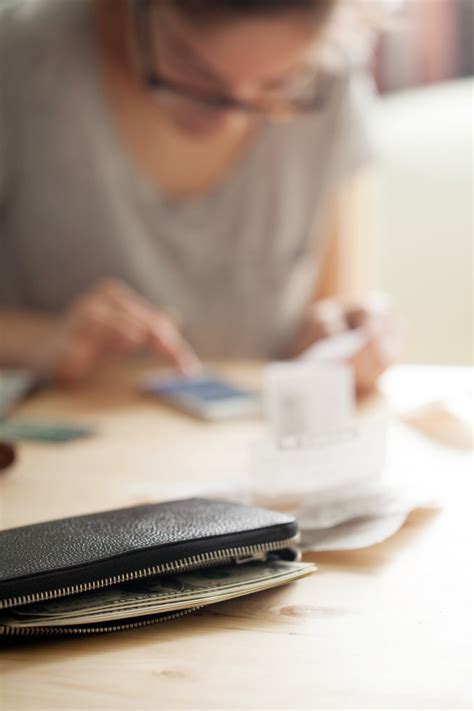 tips hemat anggaran belanja  pandemi corona sikatabiscom