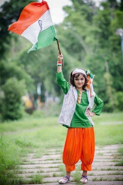 500 Happy Independence Day Spacial Celebration Pictures Collection