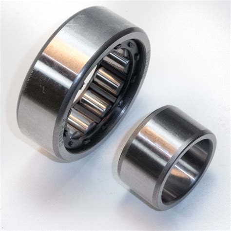 A PiERiNGER LAGER NU 2207 ECP SKF