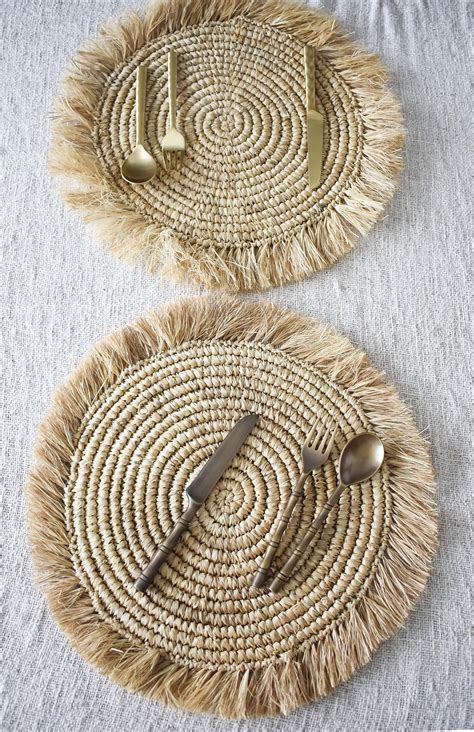 Set Of 2 Raffia Placemats With Fringe Dinnerware Set Table Etsy