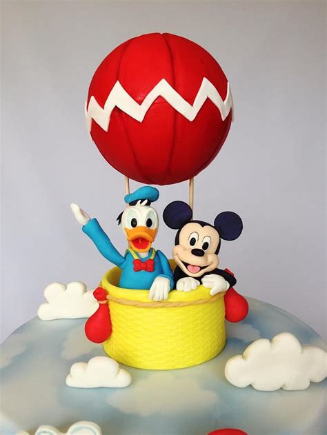 Mickey Mouse & Donald Duck birthday cake - Cake by Layla - CakesDecor