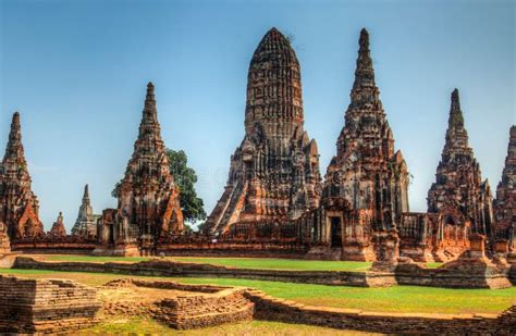 Wat Chaiwatthanaram stock image. Image of stone, thailand - 30107039