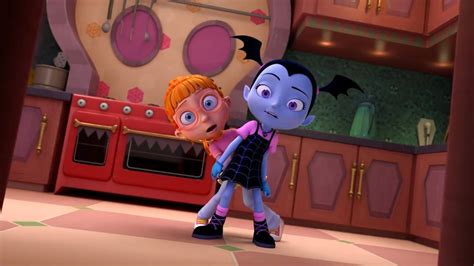 Vampirina 2017