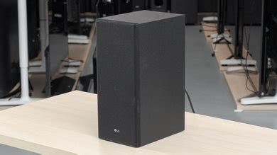LG SL6Y Review - RTINGS.com