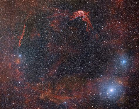 Dark Energy Camera Observes Glowing Remnant of SN 185 | Sci.News