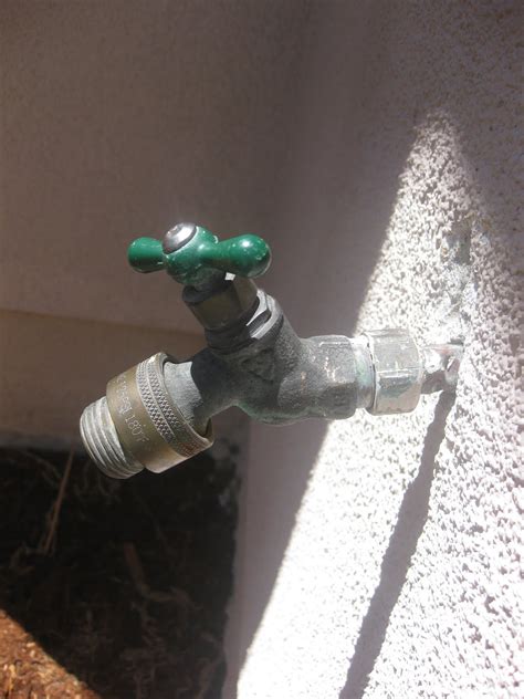 How To Fix Leaky Outside Water Faucet at Ellyn Young blog